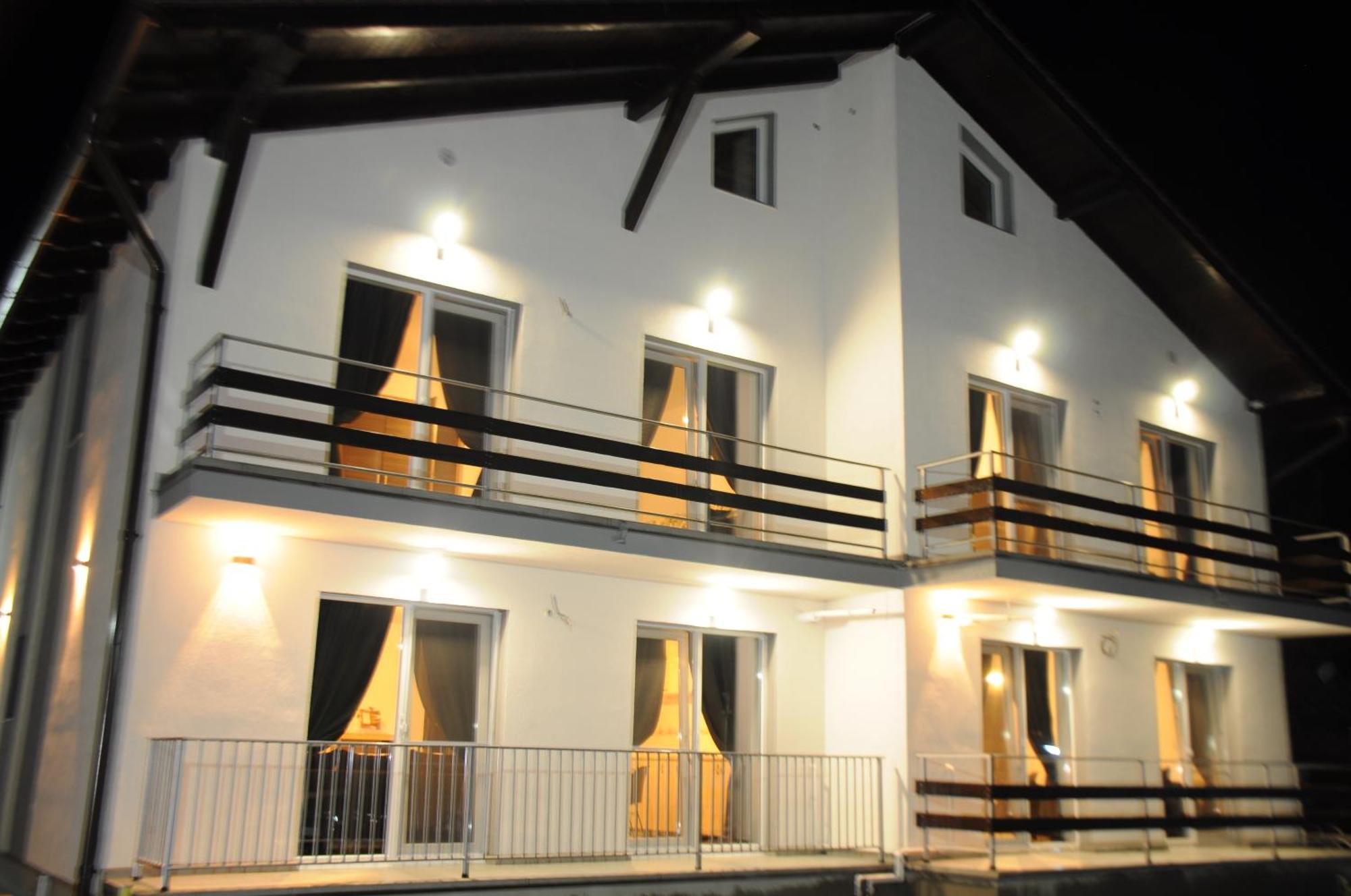 Casa Matei Inn Coresi Brașov Exterior foto